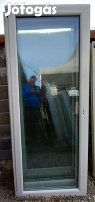 Használt műanyag erkélyajtók 1 szárnyas kivitel
