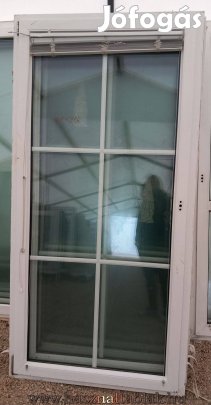 Használt műanyag erkélyajtók 1 szárnyas kivitel