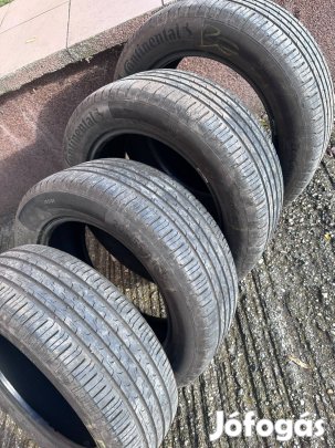 Használt nyári gumiabrocs 205/55R16 Continental