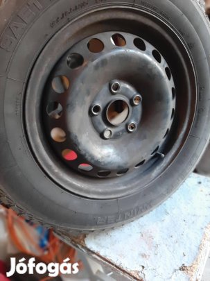 Használt nyárigumi felnivel + ajándék téli gumi