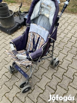 Használt összecsukható babakocsi eladó!