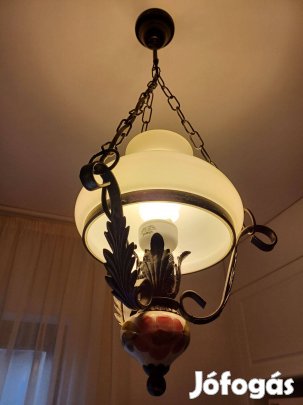 Használt régi stílusú lámpa