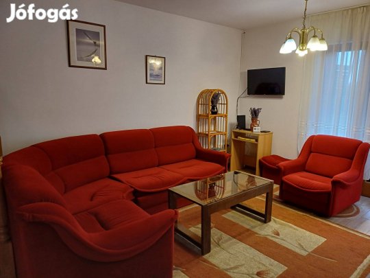 Használt sarokülőgarnitúra