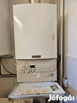 Használt tökéletesen működő 28kW Vaillant vízmelegítős turbó gázkazán