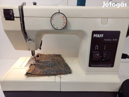 Használt varrógép eladó.
