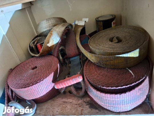 Haszongépjármű tartozékok