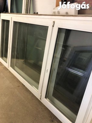 Hatalmas 3 szárnyú ablak