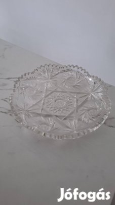 Hatalmas kristály kínáló tál