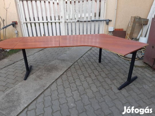 Hatalmas tárgyalóasztal íróasztal, variálható 285x165x135cm