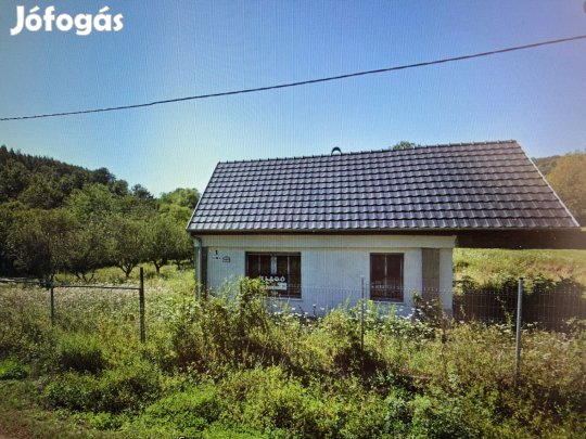 Hatalmas telek a Nemzeti Kegyhelyen Mátraverebély-Szentkúton!