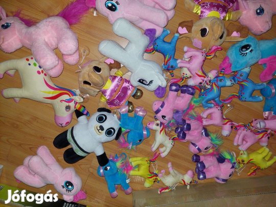 Hatalmas unikornis és egyéb csomag