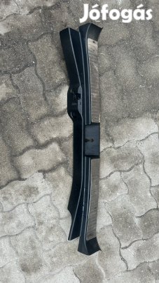 Hátfal takaró w251 A2516903925 eladó