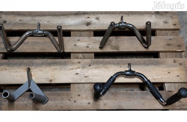 Hátgép fogantyú, evező fogantyú