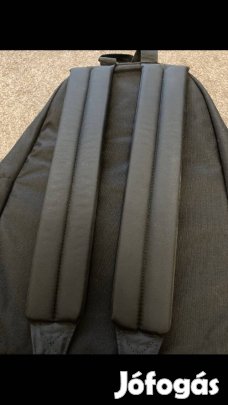Háti táska eastpak márkájú eladók 