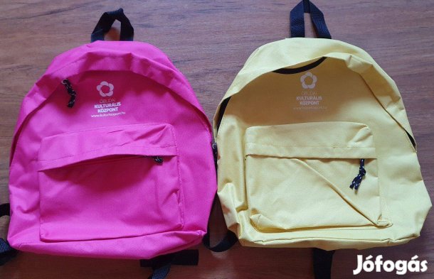 Hátitáska Hátizsák iskolatáska sporttáska Óbuda logóval - Új