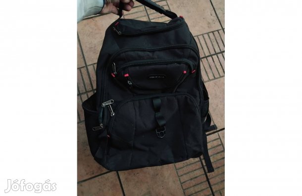 Hátizsák USB portos számítógépes Laptop táska