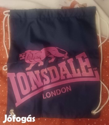 Hátizsák új márkás