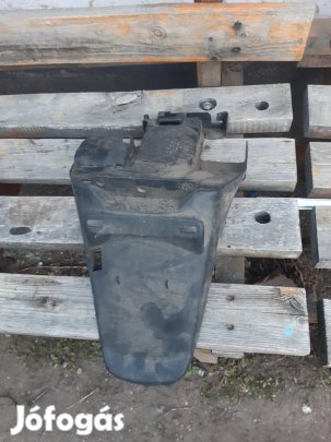 Hátsó sárvédő kínai 10 colos kerekű robogókra