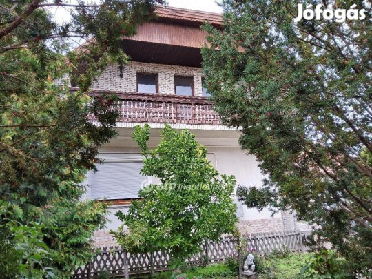 Hatvani 140 nm-es ház eladó