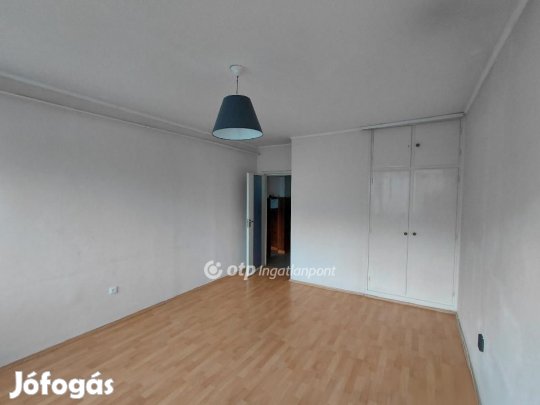 Hatvani eladó 58 nm-es lakás