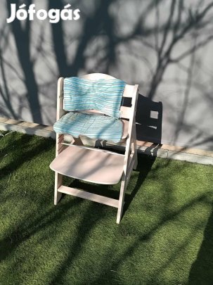 Hauck Alpha fa etetőszék párnával