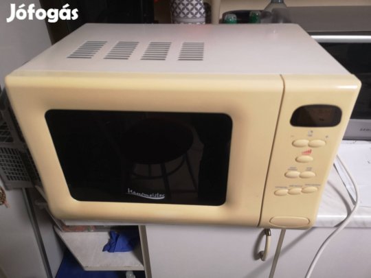 Hausmeister 1020D mikrohullámú sütő 800W 