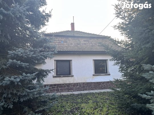 Ház Bakonybánk külterület