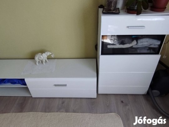 Házhozszállítás/ TV szekrény polccal /Bármilyen Fizetés Lehetséges