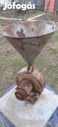 Házi készítésű daráló eladó