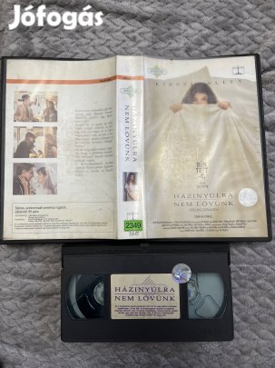 Házinyúlra nem lövünk vhs nagytok vigjáték
