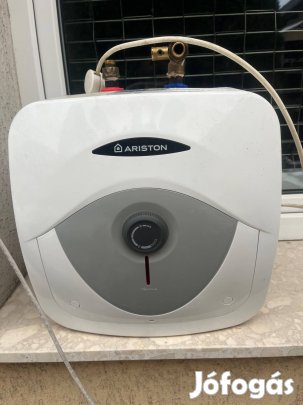 Háztartás, radiátorok, kazán, mosdó szekrény