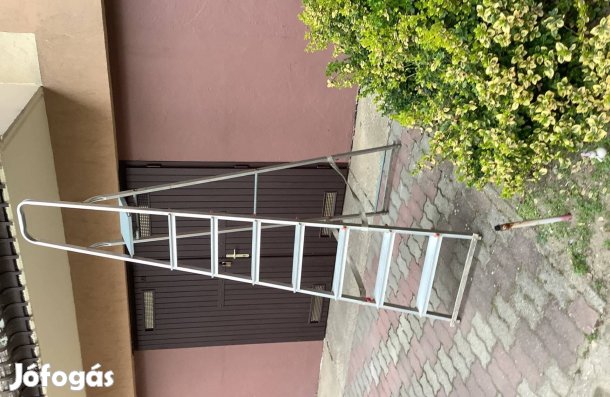 Háztartási és gyümölcsszedő létra, 8 fokos