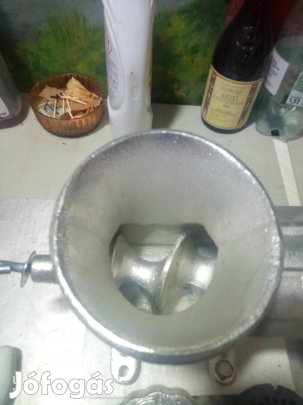 Háztartási felszereles.