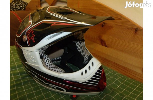 Hebo Hsx CW Carbon cross bukósisak L 59-60cm méret krossz sisak