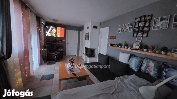 Hédervári 205 nm-es ház eladó