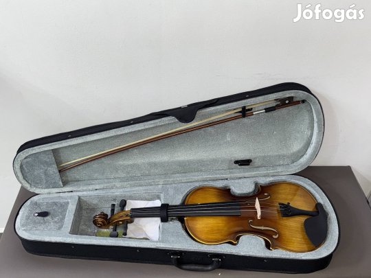Hegedű 4/4 tokkal vonóval vadonatúj