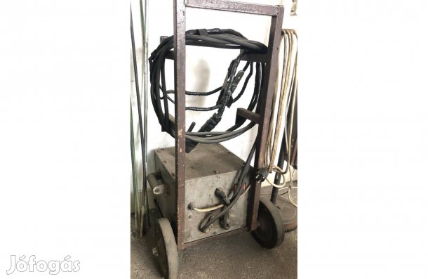 Hegesztőgép kerekekkel