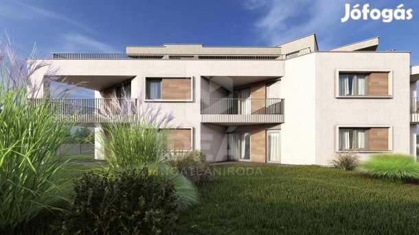 Hegyeshalom, PENTHOUSE jellegű 3 szobás újépítésű tégla lakás, nagy