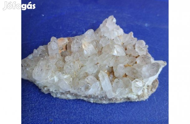 Hegyikristály ásvány (6.500,-Ft-40%) eladó