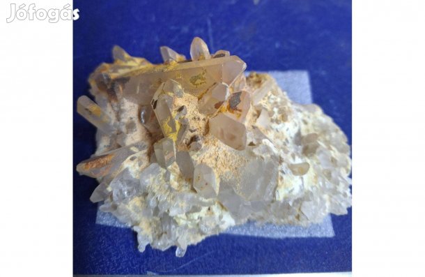 Hegyikristály ásvány ( 4.500,-Ft - 40%) eladó