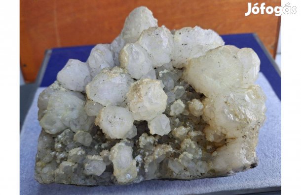 Hegyikristály-kvarc-pirit ásvány (25.000,-Ft -40%) eladó