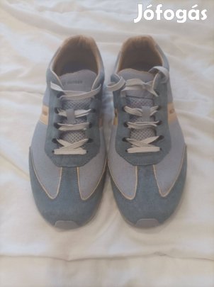 Helly Hansen hasított bőrcipő eladó!