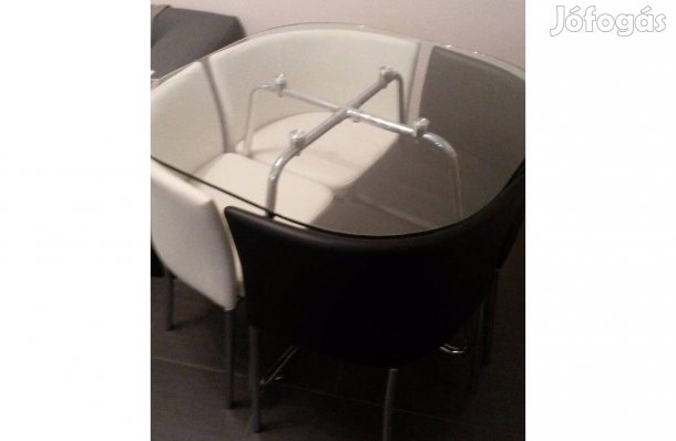Helytakarékos étkezőasztal + 4 szék