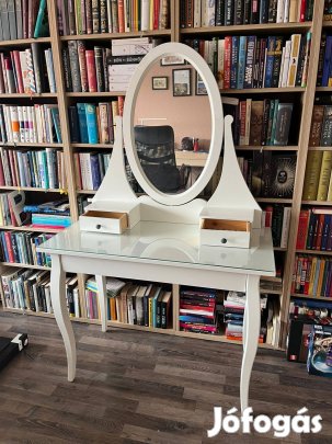 Hemnes öltözőasztal