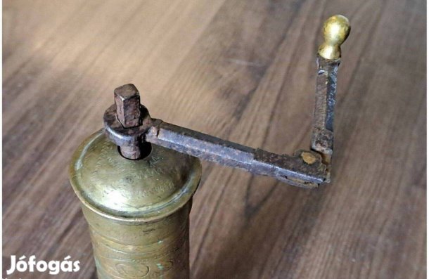 Henger alakú kávédaráló