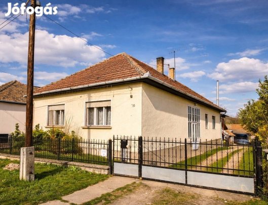 Hercegkúton eladó kiváló adottságú ingatlan