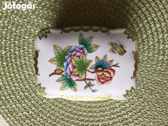 Herendi Queen Victoria (VBO) porcelán kínáló / bonbonos tál
