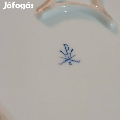 Herendi áttört csipkézetű tál