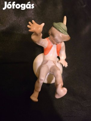 Herendi békás fiú porcelán figura