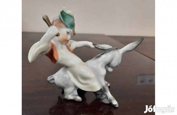 Herendi fiú szamáron,, szamarat hajtó, szamaras fiú porcelán figura